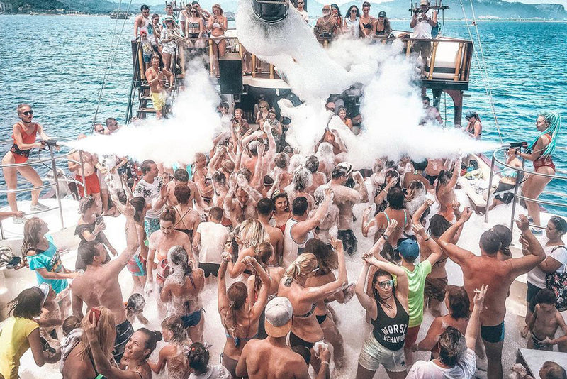 Gonster Pirate Boat Tour with BBQ Lunch, & Transfer from Antalya