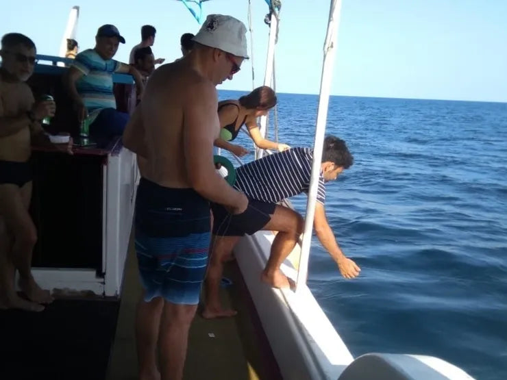 Dibba Fujairah Ultimate Adventure Yacht Tour From Dubai