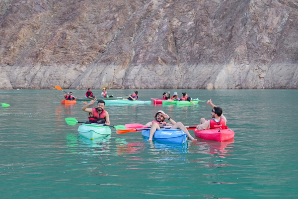 kayaking on the Hatta Dam in Dubai