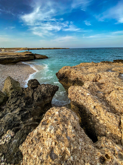 Full-Day Tour Wadi Shab & Bimmah Sinkhole from Muscat